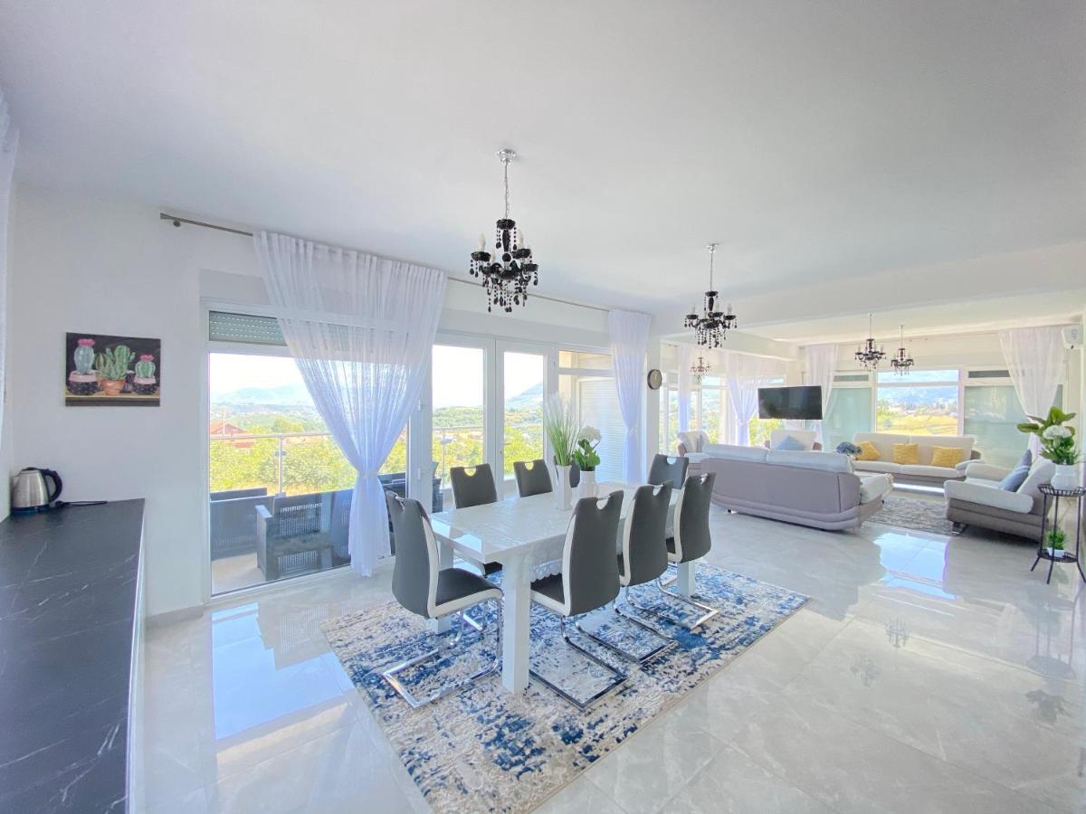 Villa Al Qasr Luxury *